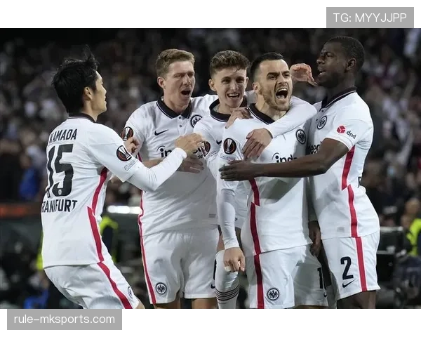 德甲豪门阵容焕新升级,新赛季剑指辉煌 德甲豪门阵容焕新升级,新赛季剑指辉煌