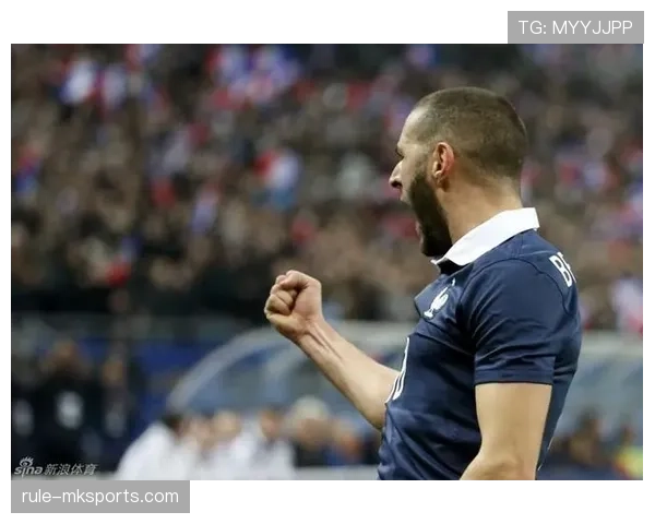 本泽马进球创生涯新高，火热状态引发广泛关注